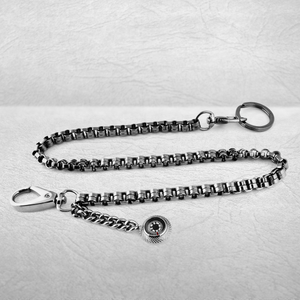 Trouser chain with compass