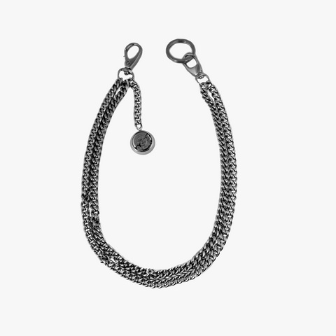 Curb Key Chain In Grey Gunmetal Plated