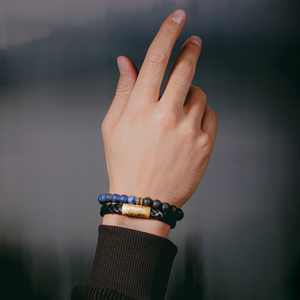 Gear Trio Beaded Bracelet In Rhodium Silver With Lava Beads & Blue Lapis